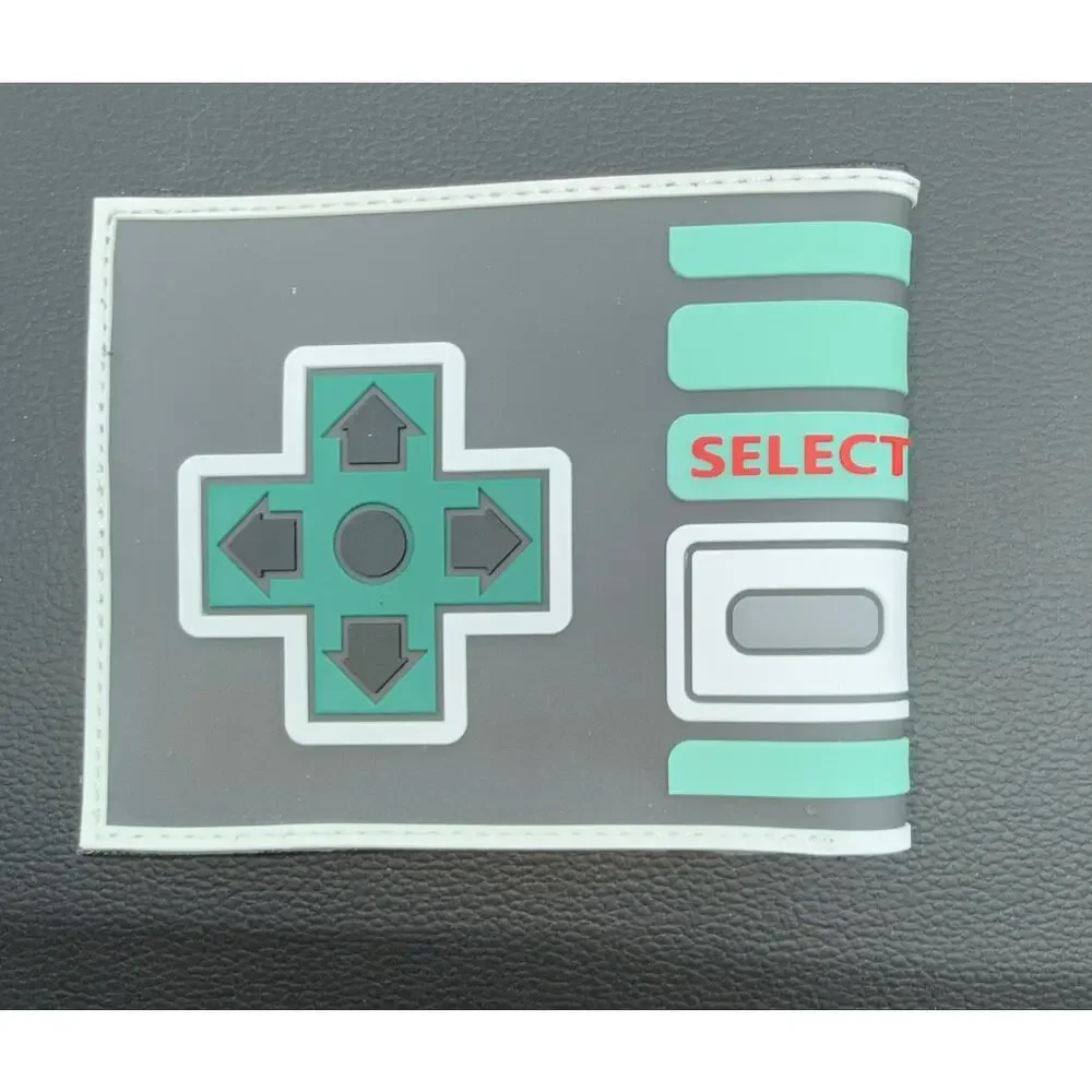 Official Nintendo NES Controller Bi-Fold Wallet 3D Raised Rubber Bioworld New